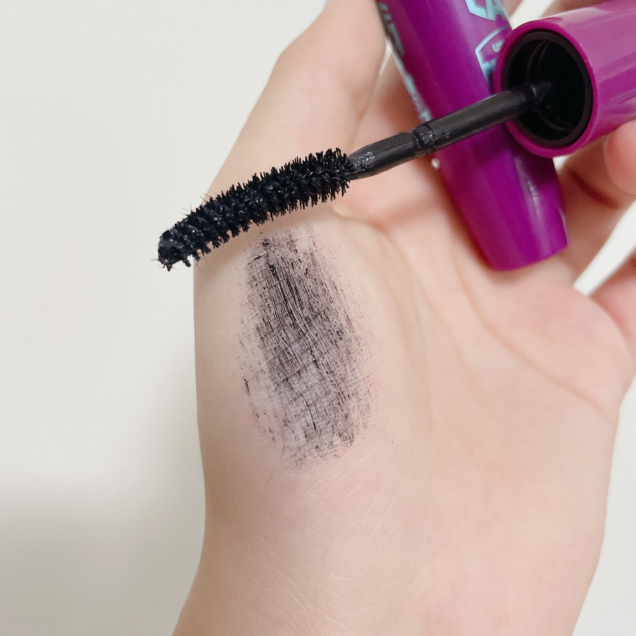 試してみた】ボリューム エクスプレス フォルス ラッシュ MAYBELLINE