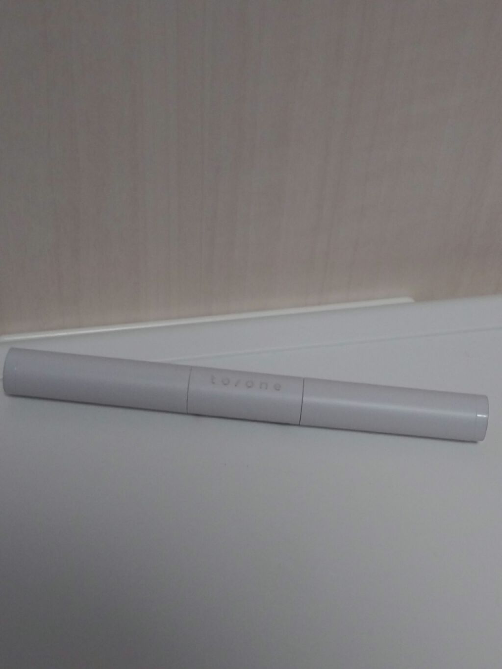 フラワーダスト アイシャドウ/to/one/スティックアイシャドウを使ったクチコミ(1枚目)