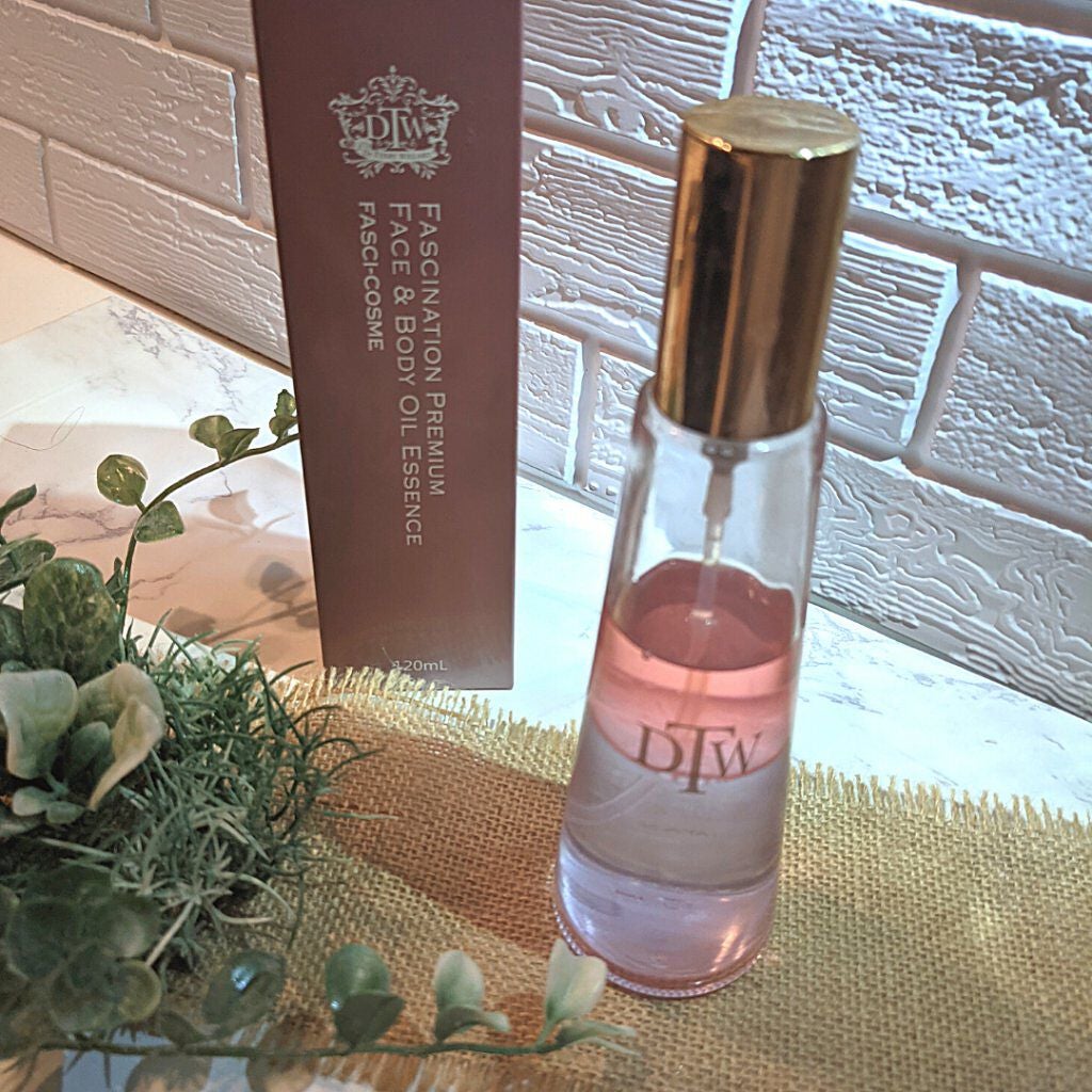 ファシネーションプレミアム フェイス&ボディ オイルエッセンス/DTWフラワーエッセンス/ボディローションを使ったクチコミ(1枚目)
