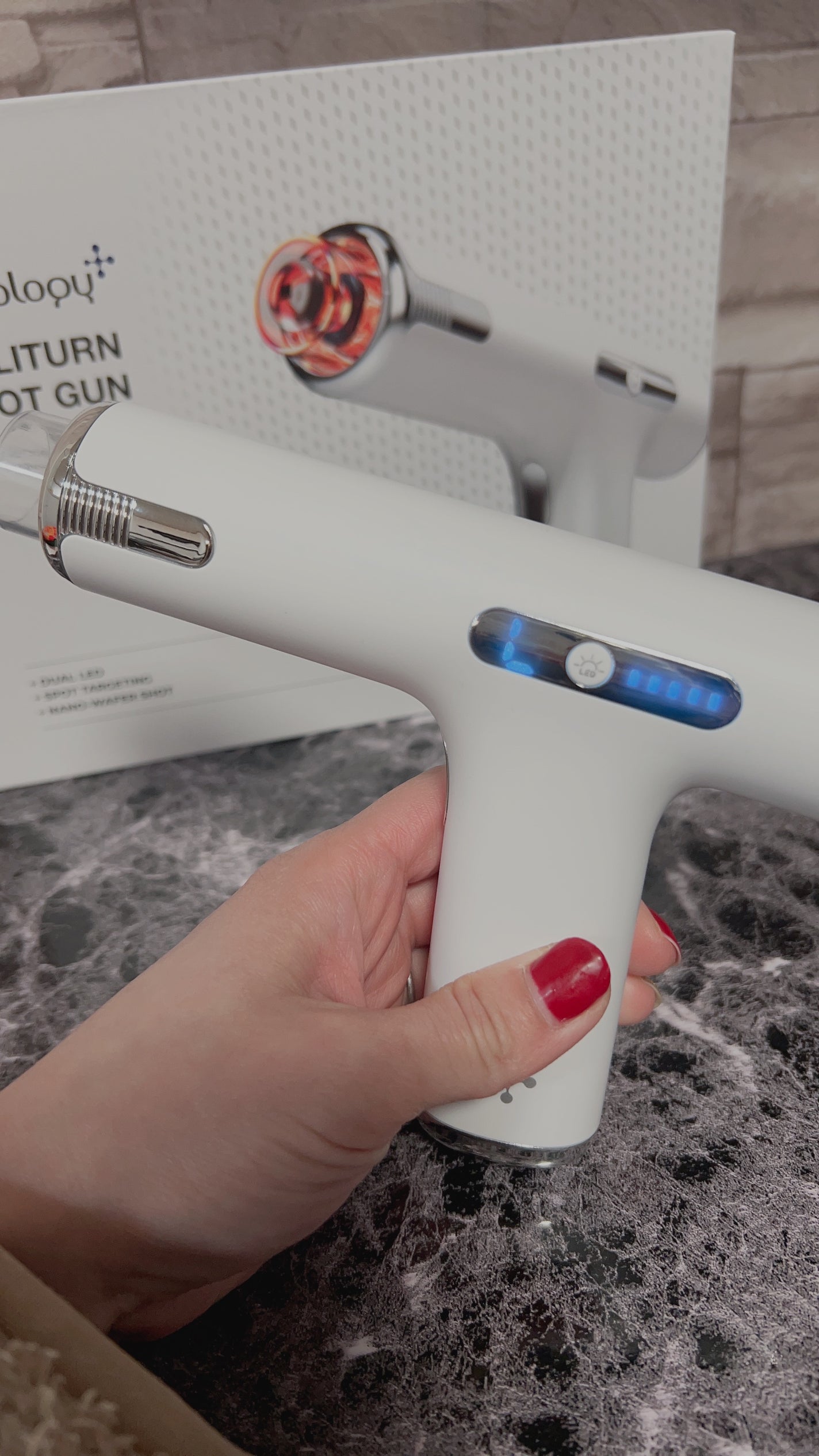 メリタンショットガン/セルオロジー/美顔器・マッサージを使ったクチコミ(5枚目)