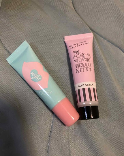 ハローキティ ハンドクリーム ピーチ/パックスナチュロン/ハンドクリームを使ったクチコミ(1枚目)