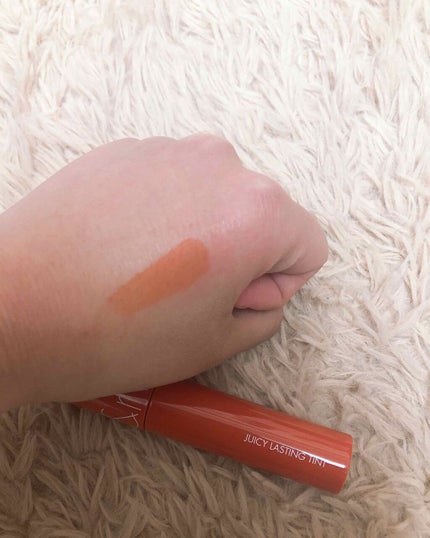 ジューシーラスティングティント/rom&nd/リップティントを使ったクチコミ(4枚目)