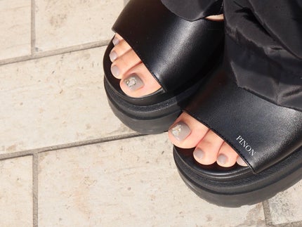 #フットネイル,#シェルネイル,#夏フットネイルのネイルデザイン