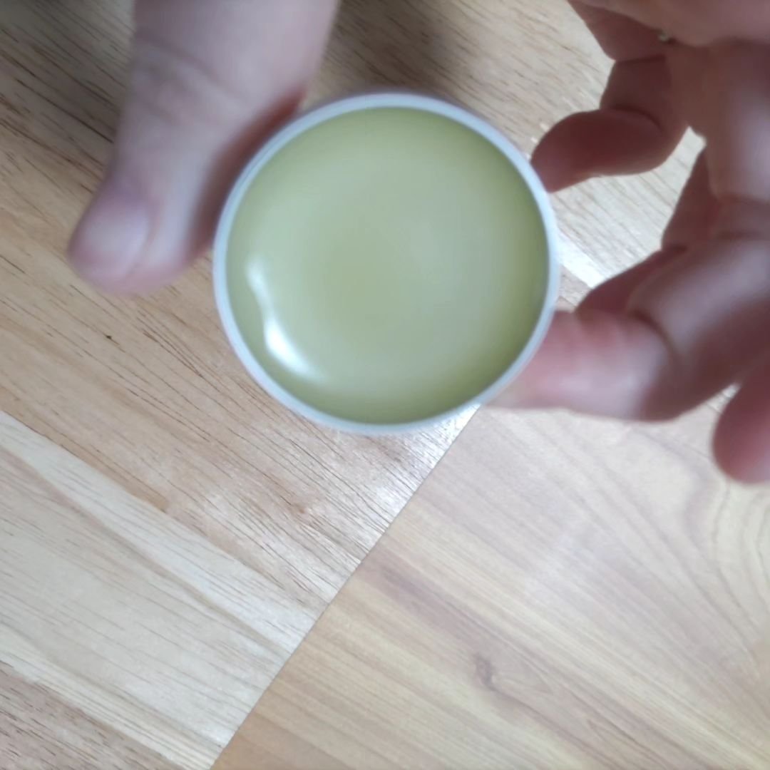 リップバーム JHB（無香料）/mamirika’s/リップバームを使ったクチコミ（3枚目）