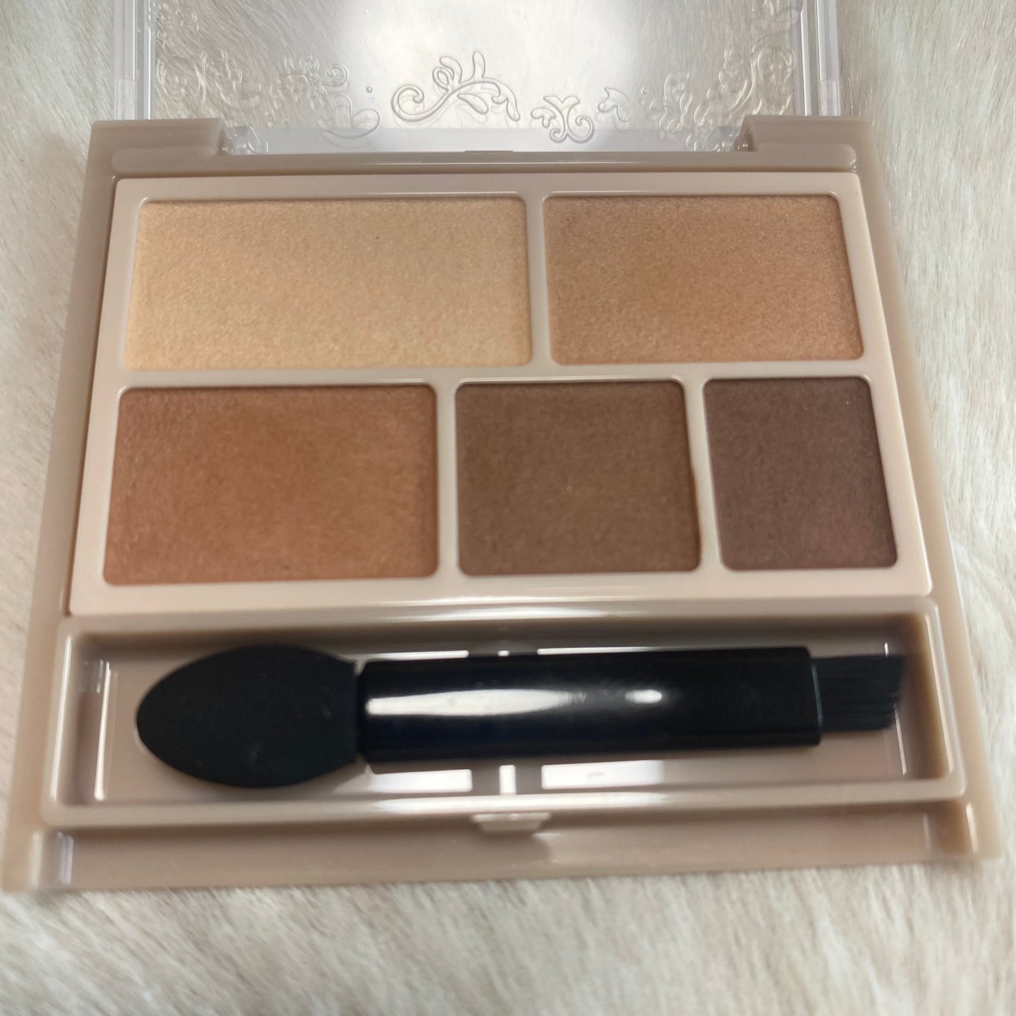 パーフェクトマルチアイズ/キャンメイク/アイシャドウパレットを使ったクチコミ(2枚目)