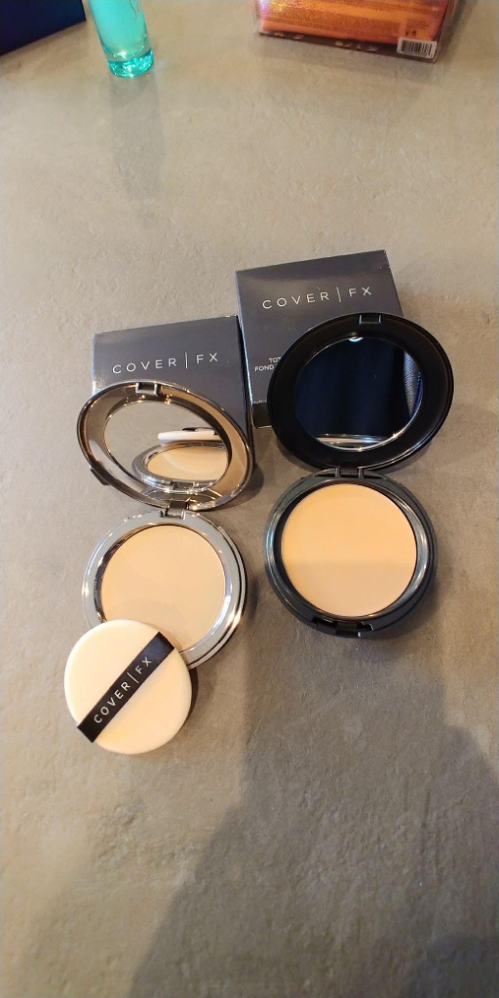 トータル カバー クリーム ファンデーション/COVER FX（海外）/クリーム・エマルジョンファンデーションを使ったクチコミ（2枚目）