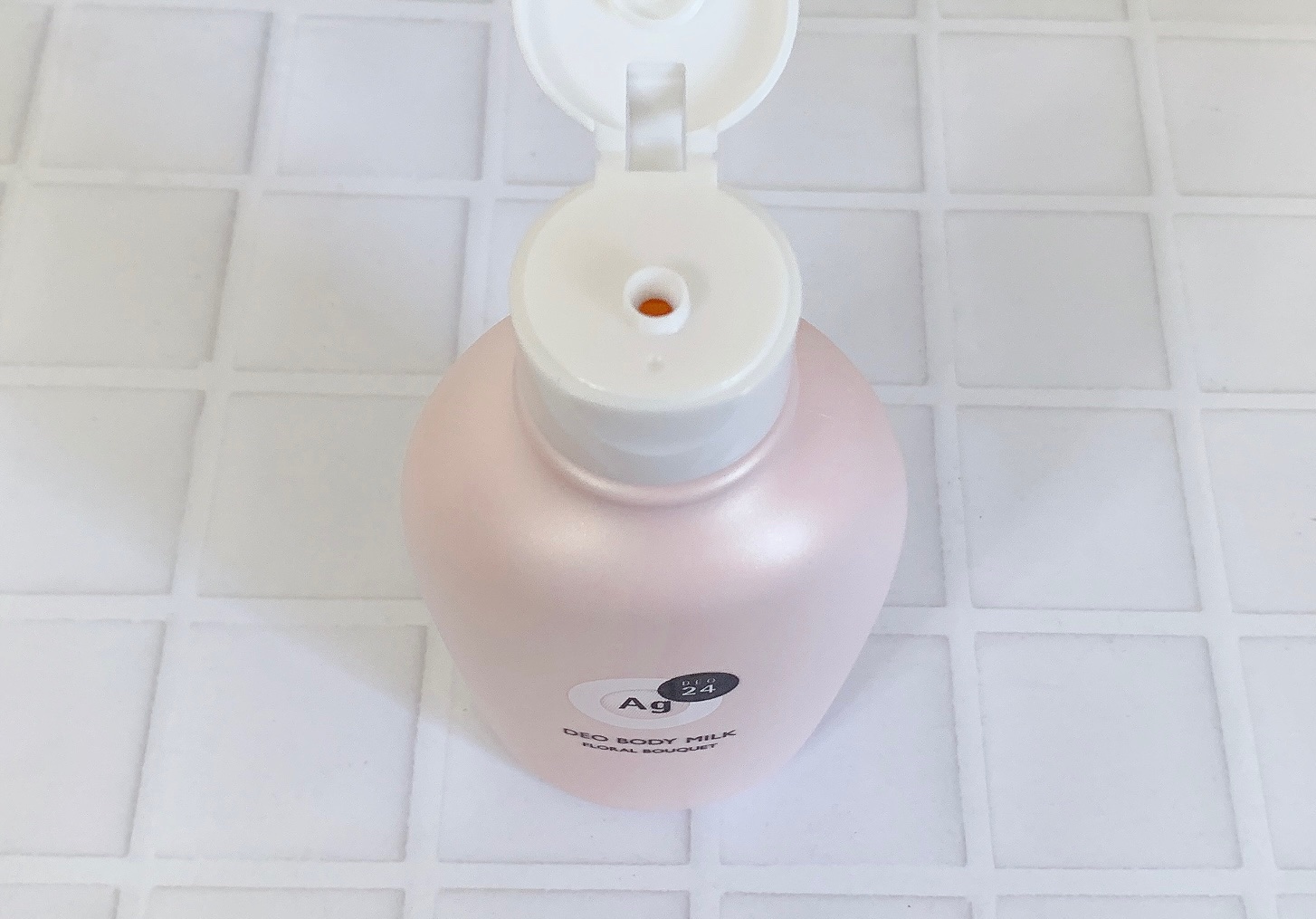 デオドラントボディミルク フローラルブーケ/エージーデオ24/ボディミルクを使ったクチコミ（3枚目）