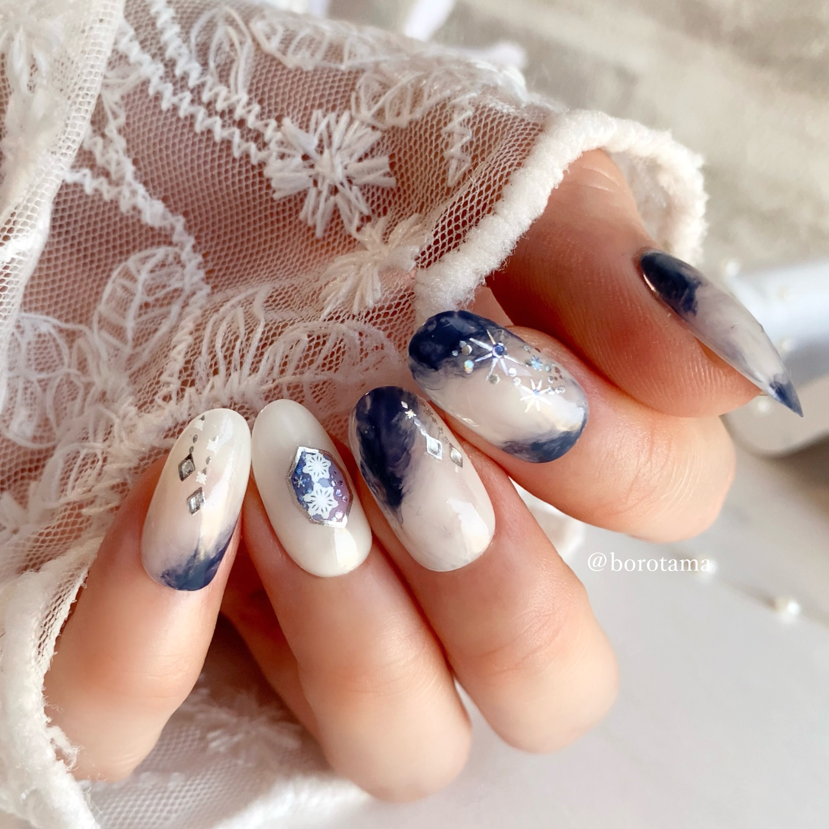 カラフルネイルズ/キャンメイク/マニキュアを使ったクチコミ（2枚目）