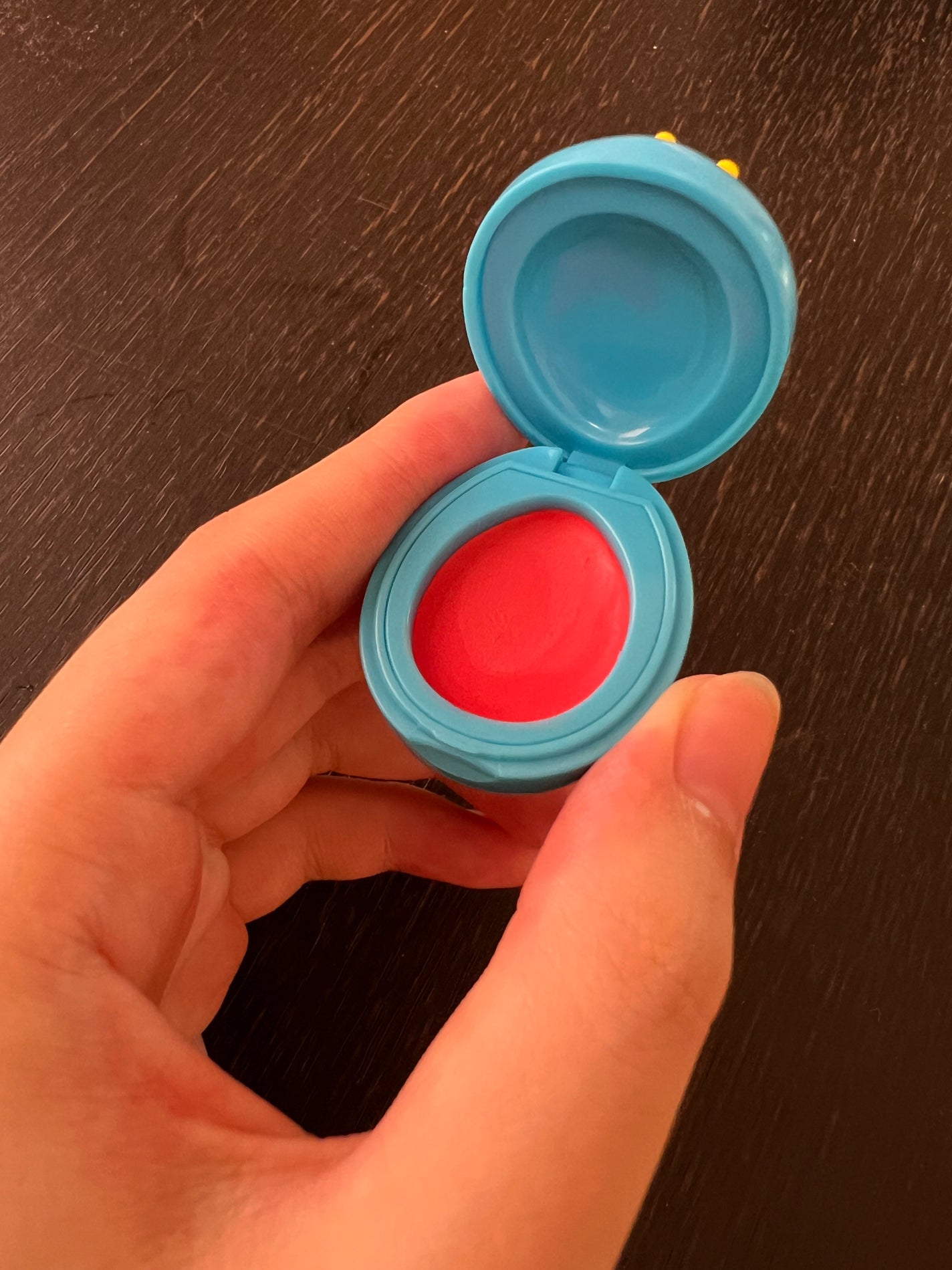 たまごっち リップ&チーク /クレアボーテ/ジェル・クリームチークを使ったクチコミ(2枚目)