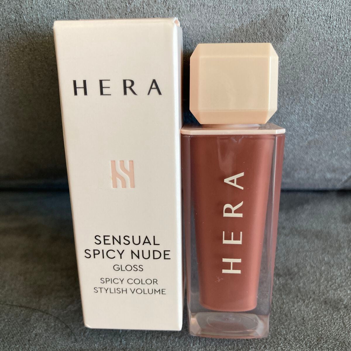 センシュアルスパイシーヌードグロス/HERA/リップグロスを使ったクチコミ(2枚目)