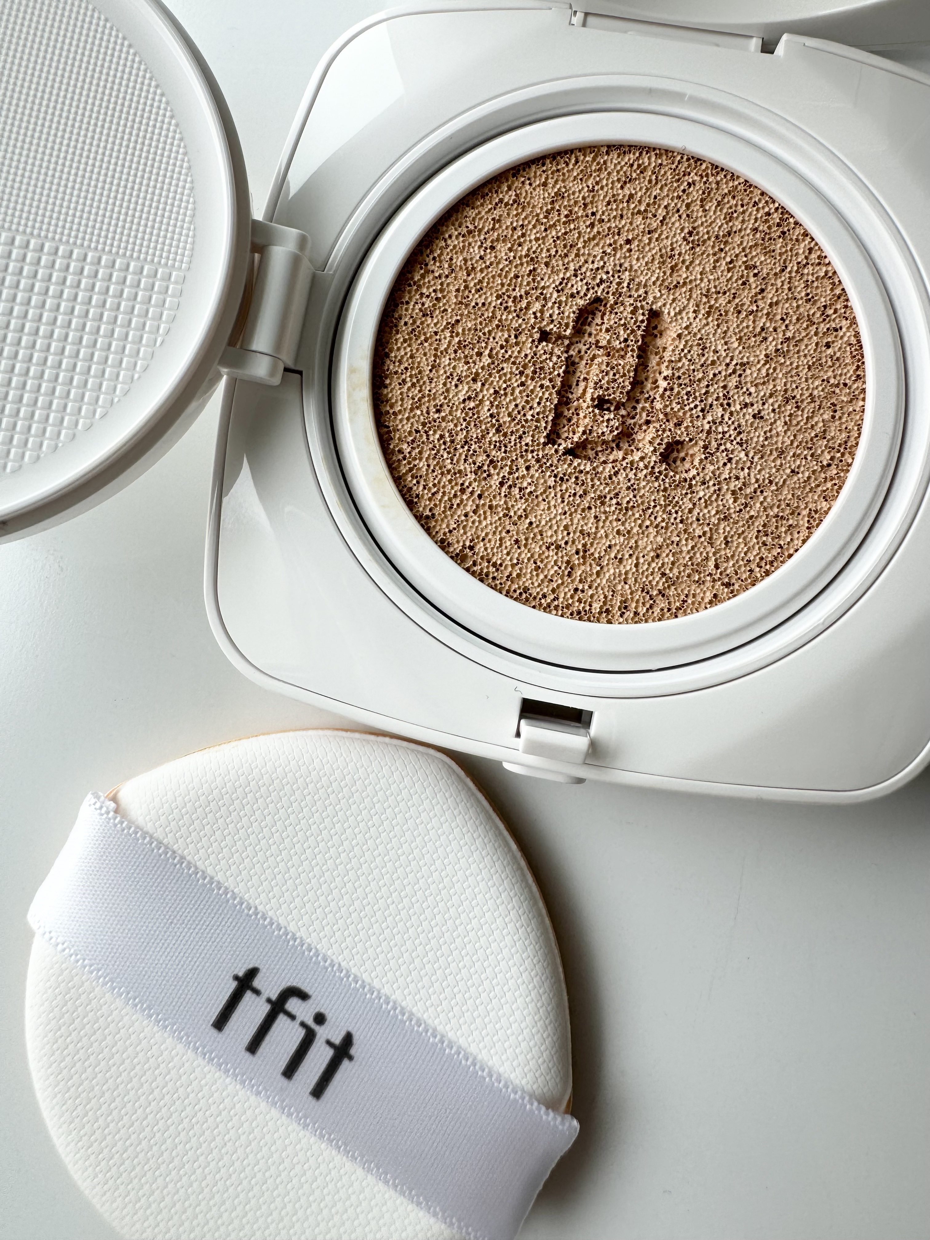 レイヤリングフィットカバークッションEX/TFIT/クッションファンデーションを使ったクチコミ（2枚目）