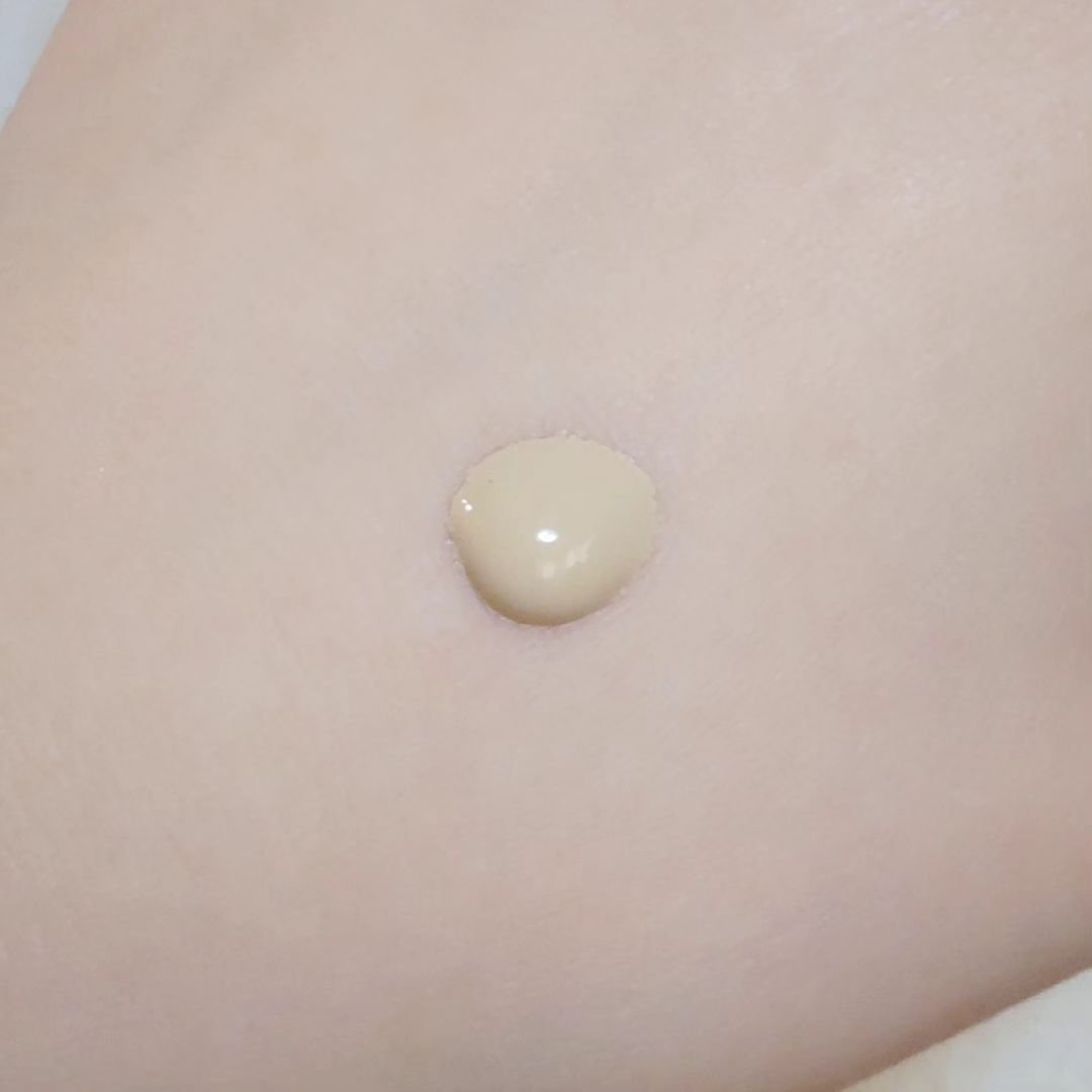 カラーステイ ロングウェア メイクアップ D/REVLON/リキッドファンデーションを使ったクチコミ（3枚目）