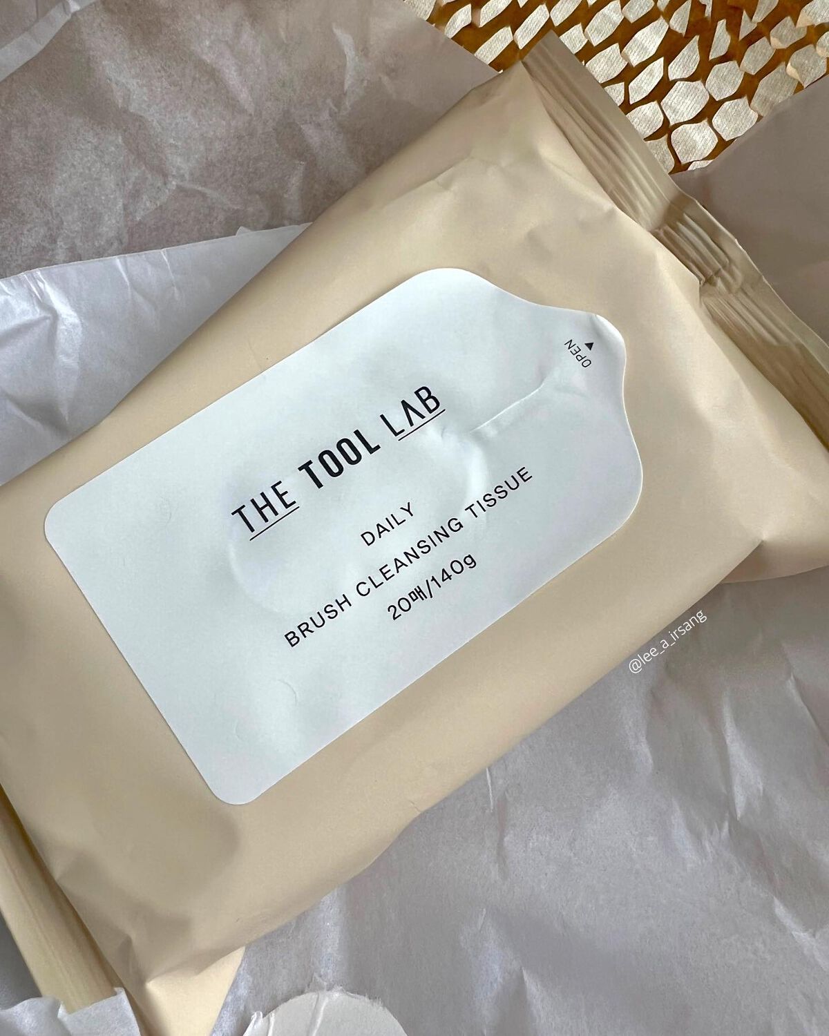 ブラシクレンジングシート/THE TOOL LAB/その他化粧小物を使ったクチコミ（2枚目）