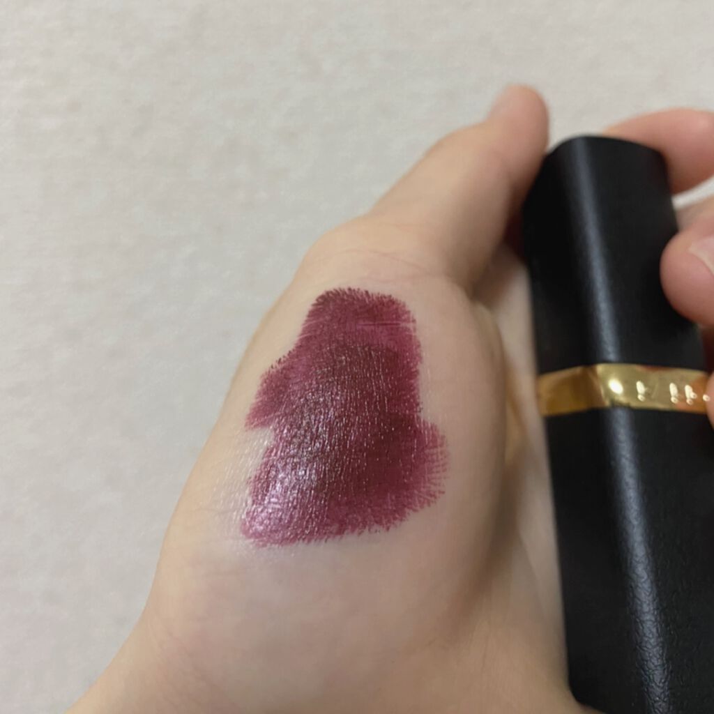 カラーリッシュモイストマットN/ロレアル パリ/口紅を使ったクチコミ（2枚目）