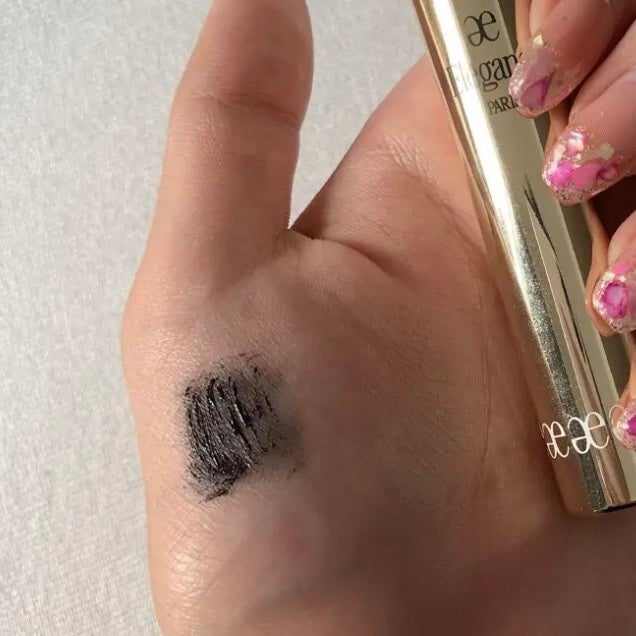 エレガンス グラヴィティレス マスカラ/Elégance/マスカラを使ったクチコミ(2枚目)