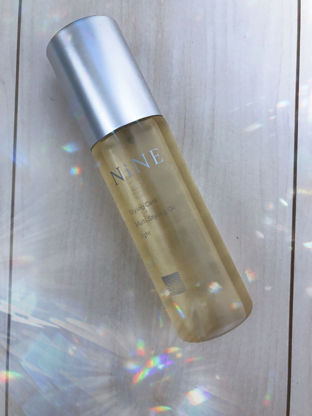 マルチスタイリングオイルライト/NiNE/ヘアオイルを使ったクチコミ（1枚目）