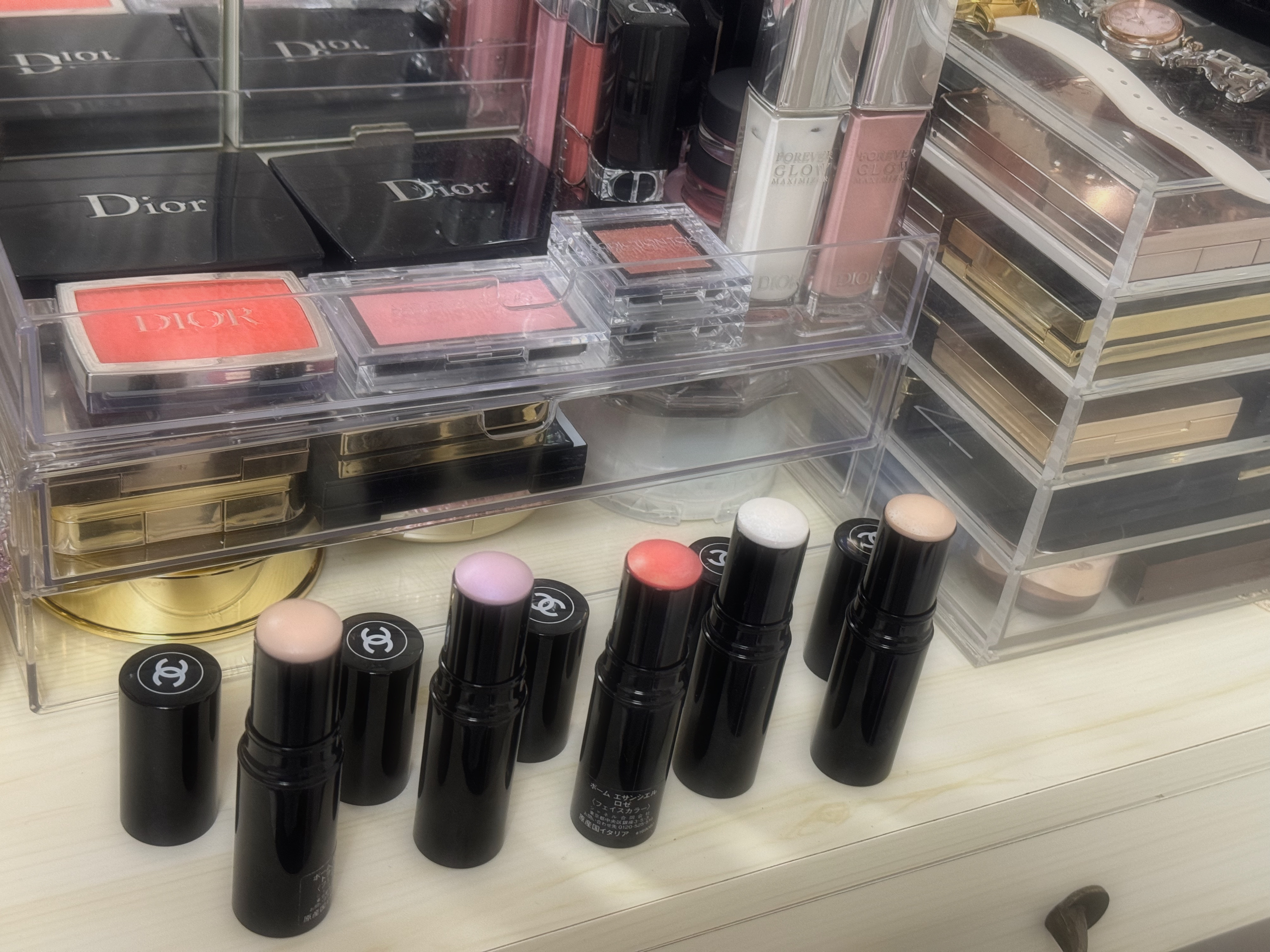 ボーム エサンシエル/CHANEL/スティックハイライトを使ったクチコミ（1枚目）