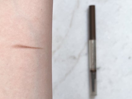 ブラシ付きアイブロウ繰り出し/CEZANNE/アイブロウペンシルを使ったクチコミ(2枚目)