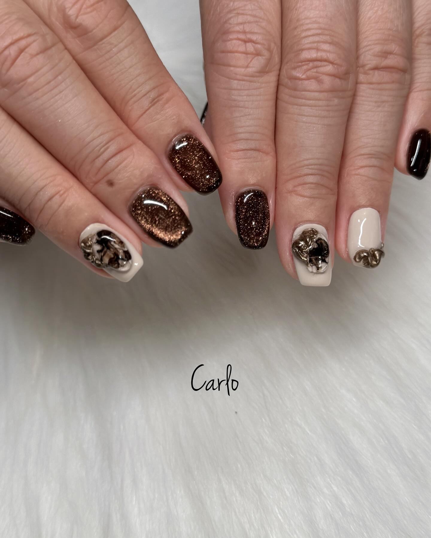 #ネイル,#手書きネイル,#ニュアンスネイル,#マグネットネイル,#トレンドネイルのネイルデザイン