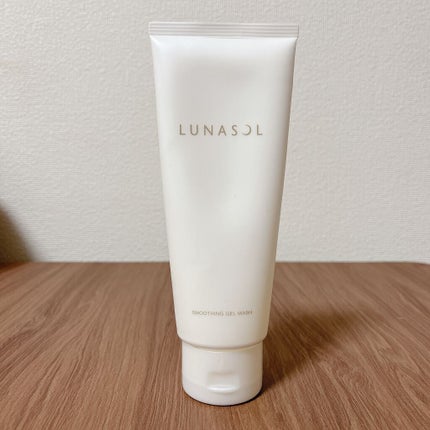 スムージングジェルウォッシュ/LUNASOL/洗顔フォームを使ったクチコミ(1枚目)