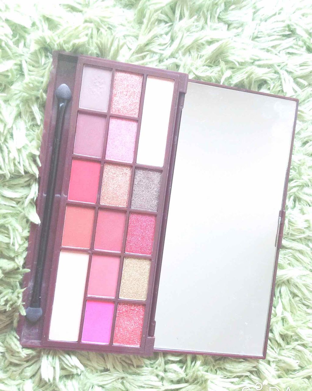 アイラブチョコレート/MAKEUP REVOLUTION/アイシャドウパレットを使ったクチコミ（2枚目）