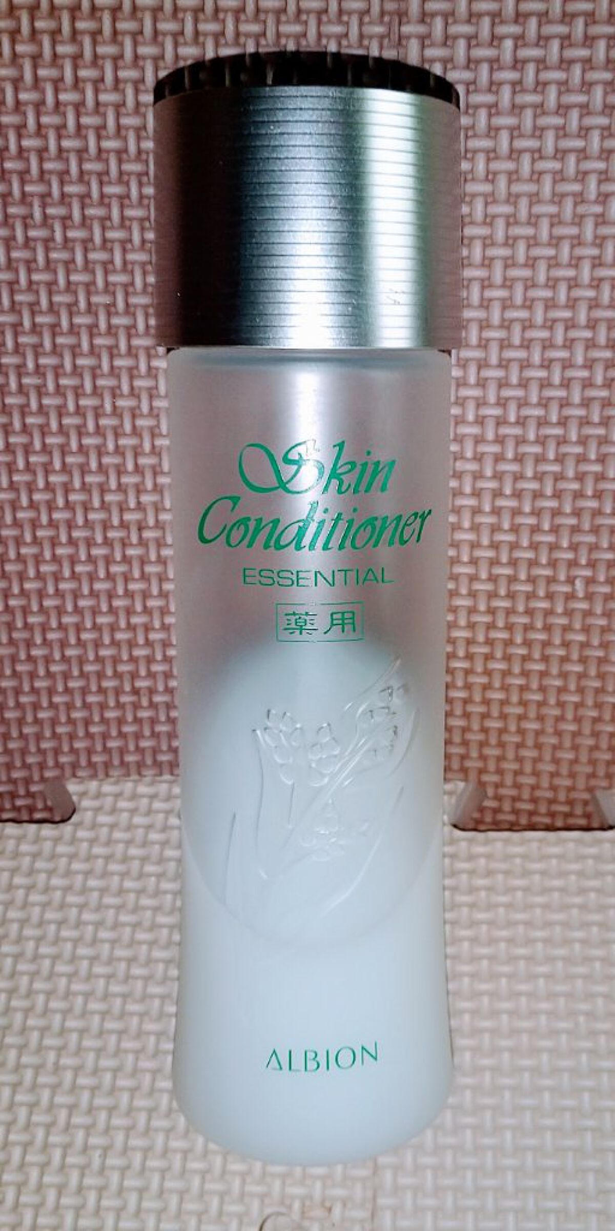  薬用スキンコンディショナーエッセンシャル N/ALBION/化粧水を使ったクチコミ（1枚目）