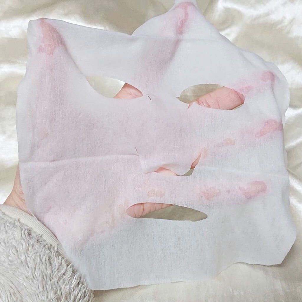 すぐに眠れマスク とろける果実のマイルドタイプ/サボリーノ/シートマスク・パックを使ったクチコミ（3枚目）