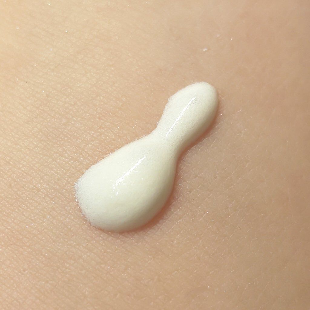 ビオレUV アクアリッチ ライトアップエッセンス/ビオレ/日焼け止めクリームを使ったクチコミ（2枚目）