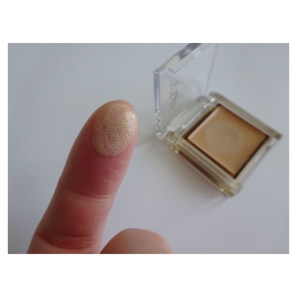 フィットアイベース/excel/アイシャドウベースを使ったクチコミ(3枚目)