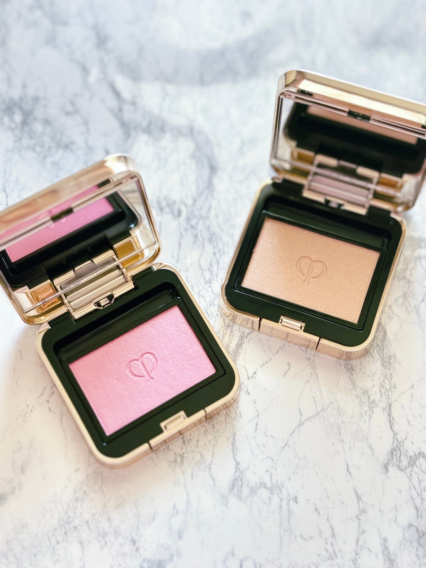 オンブルクルールソロ/クレ・ド・ポー ボーテ/単色アイシャドウを使ったクチコミ(2枚目)