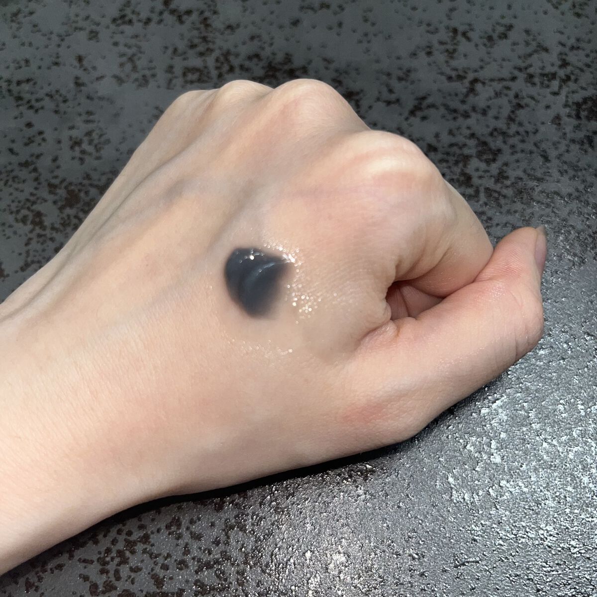 オイルクレンジングバーム ブラック/ONE STONE TWO BIRDS/クレンジングバームを使ったクチコミ（3枚目）