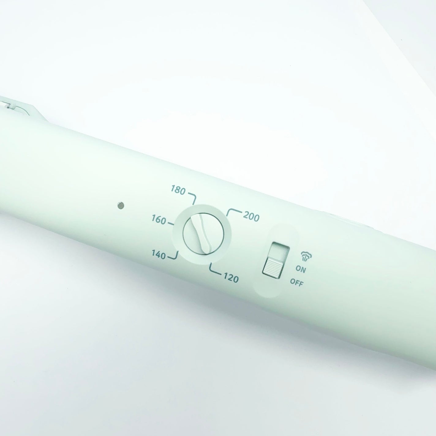 モイスチャースチームフラットアイロン 38mm/VODANA (ボダナ)/その他ヘアアイロンを使ったクチコミ(3枚目)