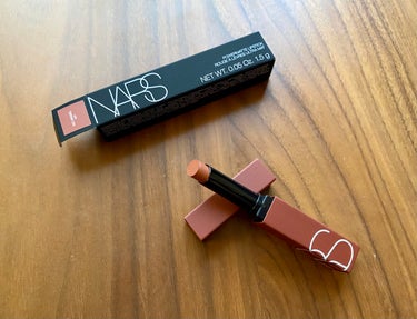 パワーマット リップスティック 101 ソフトブラウンピンク/NARS/口紅を使ったクチコミ（1枚目）