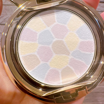 ラ プードル オートニュアンス/Elégance/プレストパウダーを使ったクチコミ(4枚目)