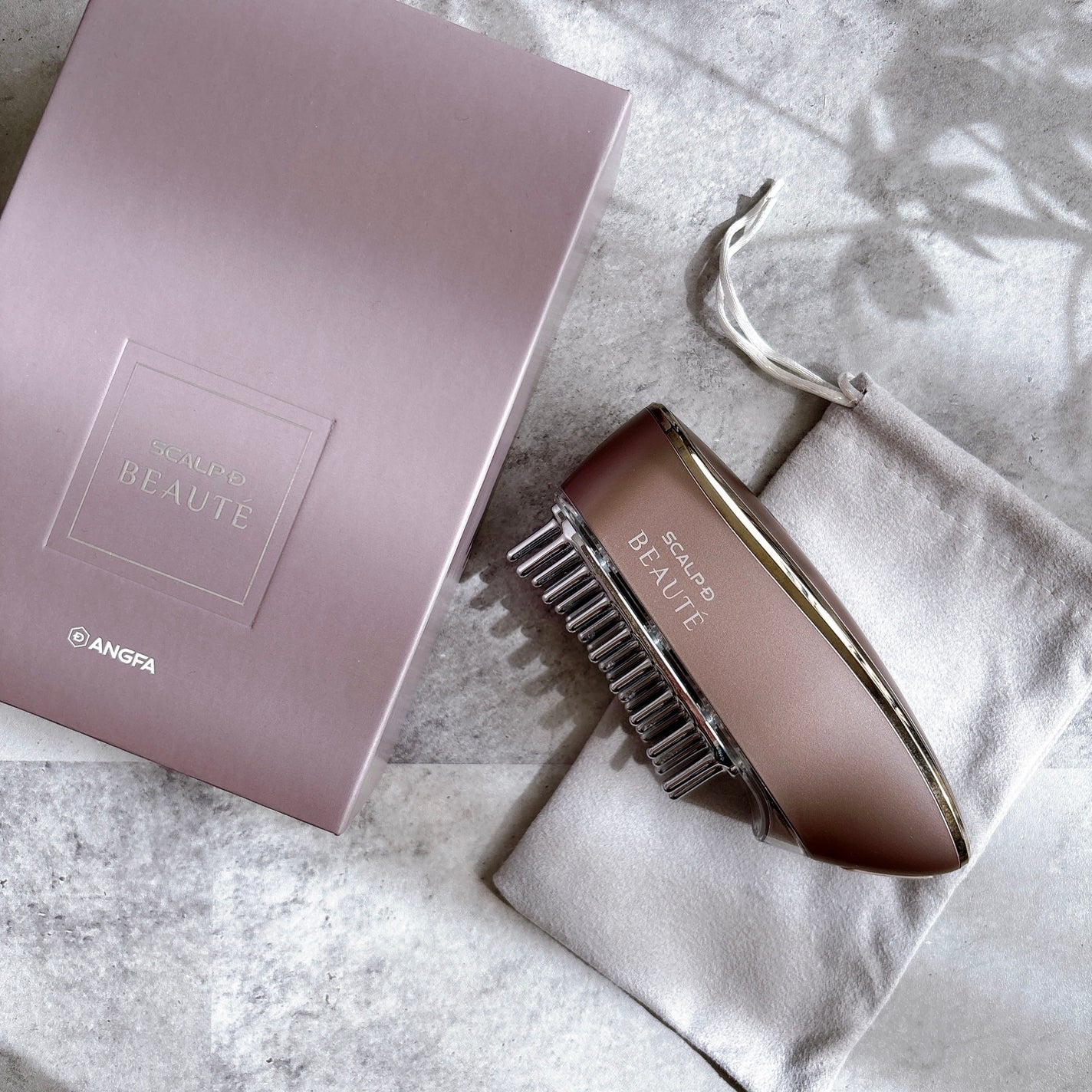 スカルプ電気ブラシ/アンファー(スカルプD)/美顔器・マッサージを使ったクチコミ(6枚目)