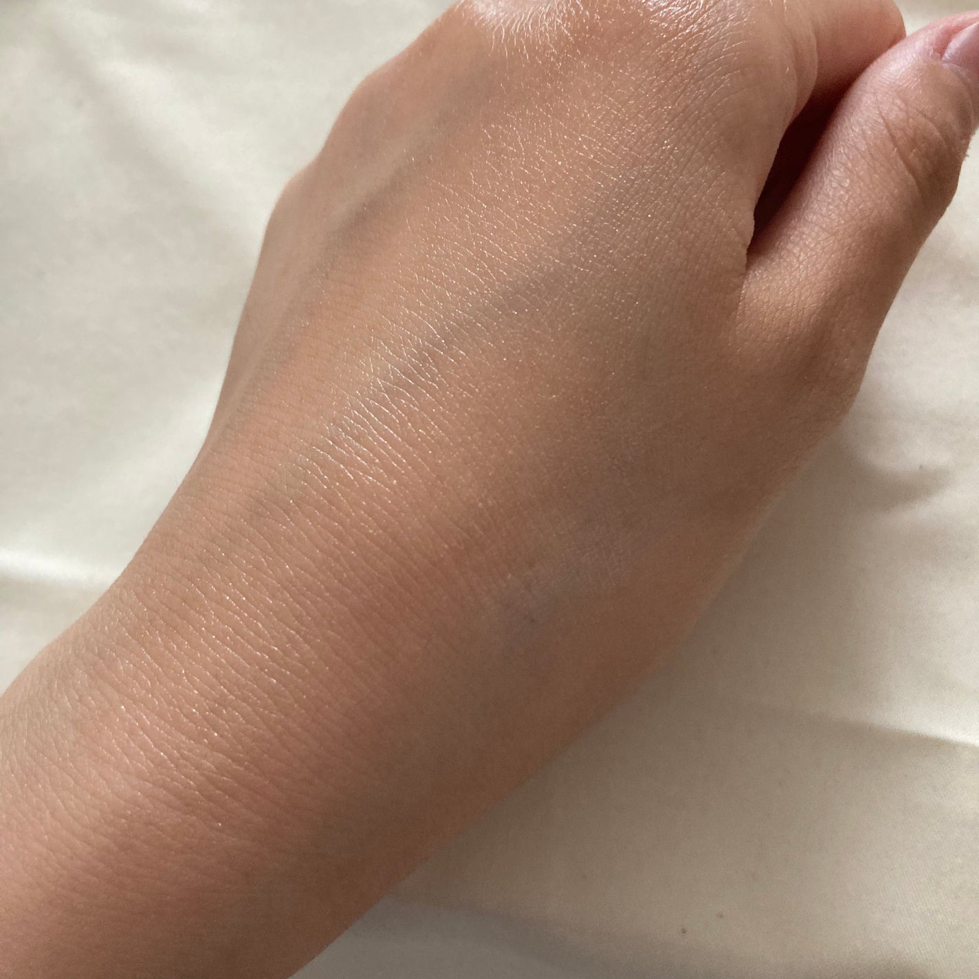 ラ・メイク ボディ&フェイスオイル/H×H/ボディオイルを使ったクチコミ(4枚目)