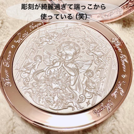 FlowerKnows リトルエンジェル ハイライターのクチコミ「\パケ&彫刻&輝きが優秀✨/
【Flower Knows リトルエンジェルコレクション ハイラ.....」(2枚目)