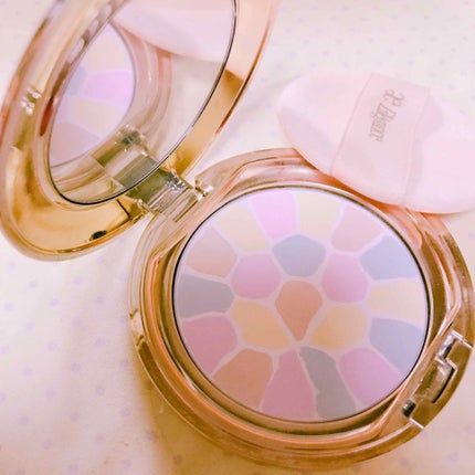 ラ プードル オートニュアンス/Elégance/プレストパウダーを使ったクチコミ(1枚目)