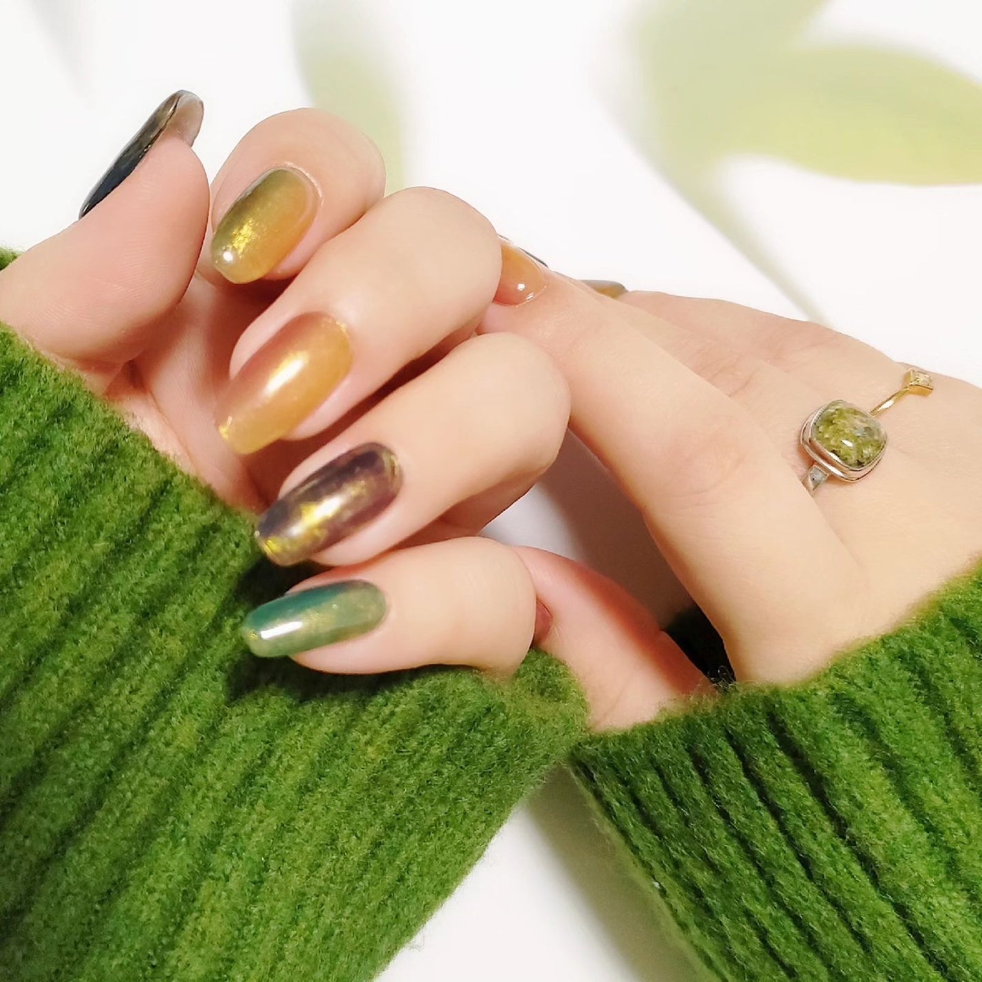 セミキュアジェルネイル(ハンド)/ohora/ネイルシールを使ったクチコミ(3枚目)