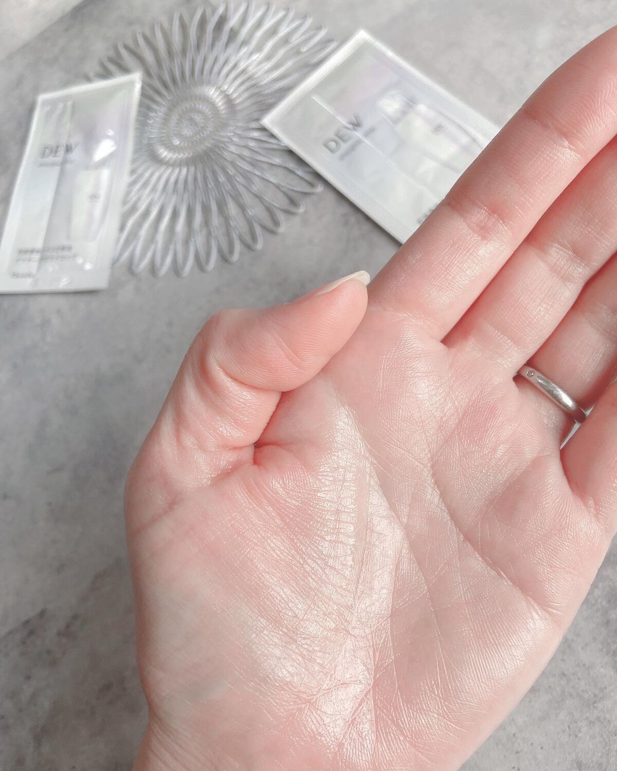 アフターグロウドロップ/DEW/化粧水を使ったクチコミ(3枚目)