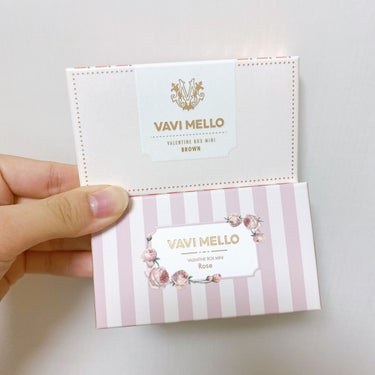 \VAVI MELLO バレンタインボックスミニ/

ブラウン

ローズ

大好きなVAVI MELLOのアイシャドウ💕

ミニサイズが出ていたのでゲット✨

鏡もついてるし嬉しい☺️

#VAVI MELLO

#バレンタインボックスミニの画像 その2