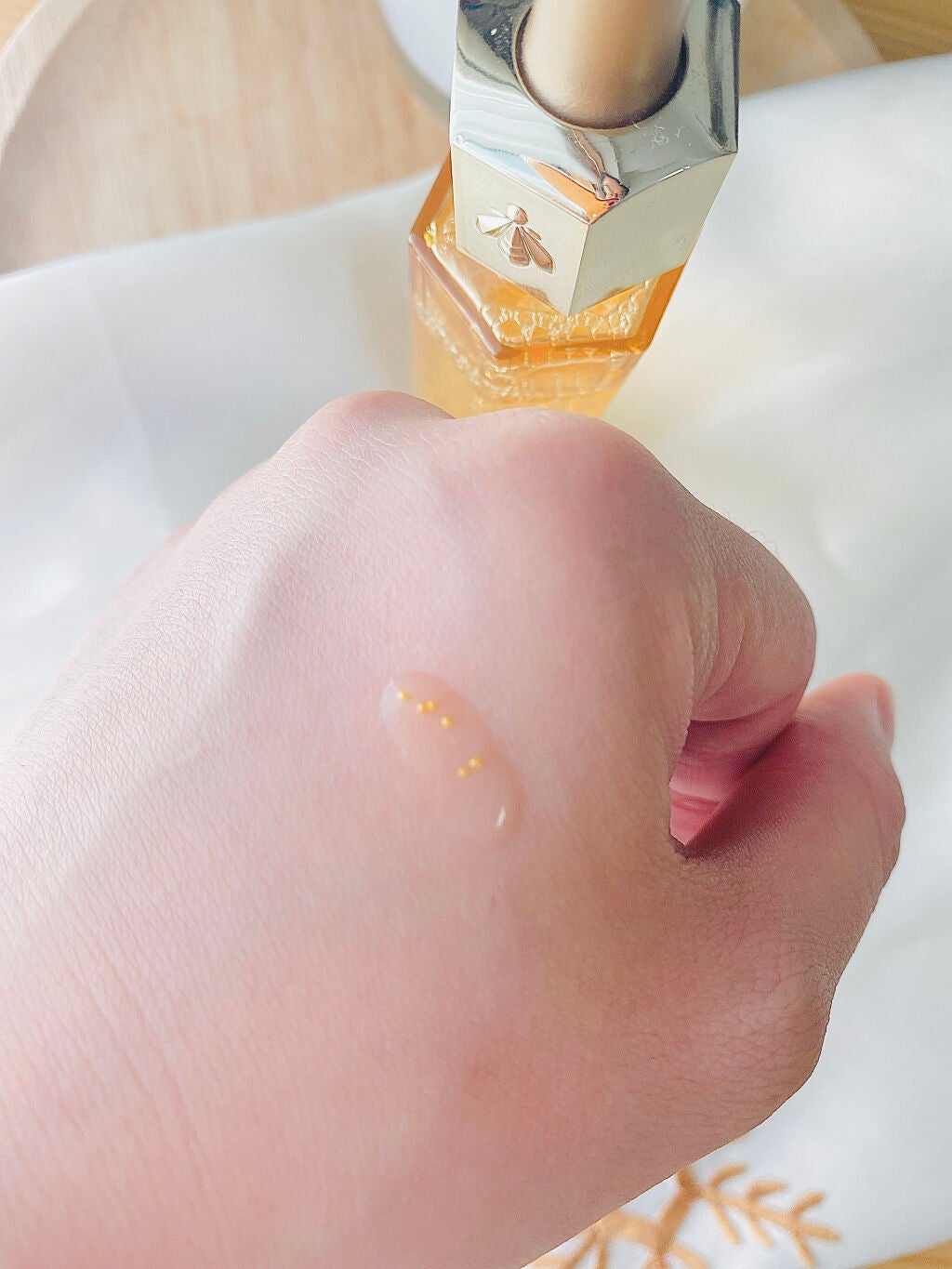 アベイユ ロイヤル ウォータリー オイル セロム/GUERLAIN/美容液を使ったクチコミ(2枚目)