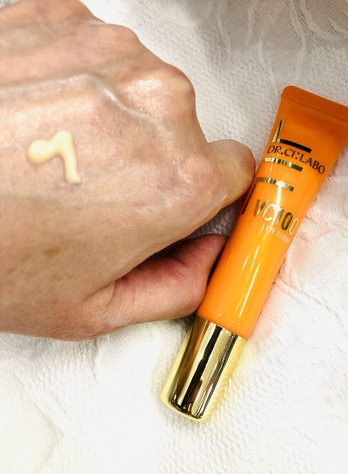 VC100アイセラム/ドクターシーラボⓇ/アイケア・アイクリームを使ったクチコミ（2枚目）