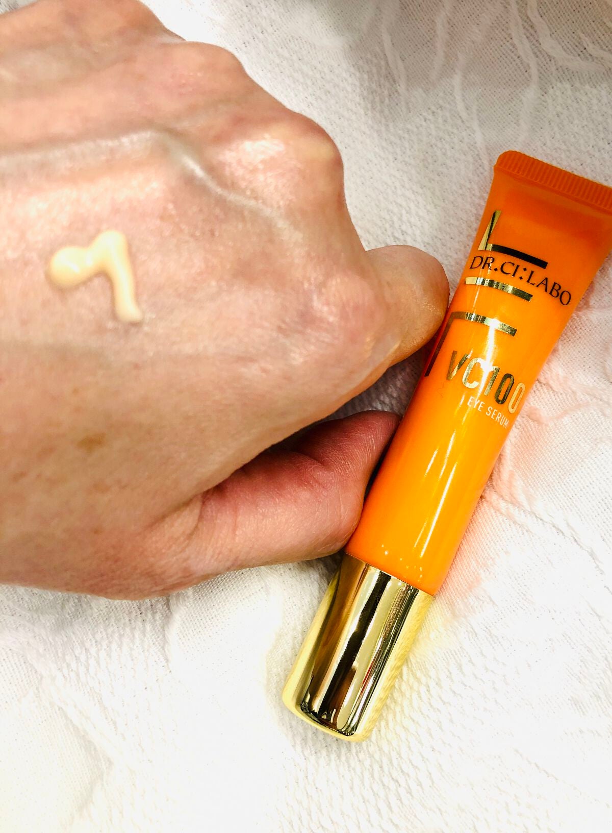 VC100アイセラム/ドクターシーラボⓇ/アイケア・アイクリームを使ったクチコミ(2枚目)