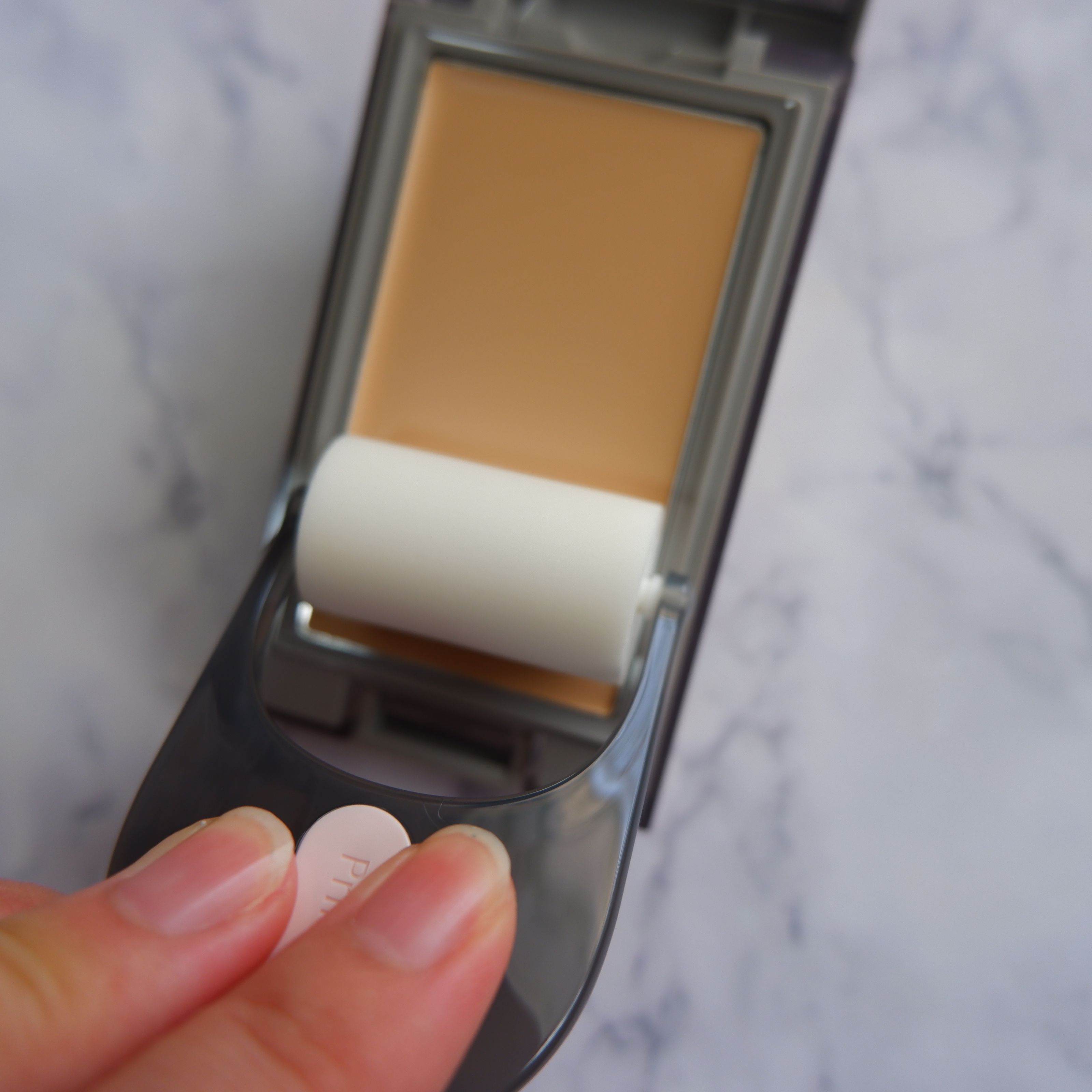 プリマヴィスタ デイトリートメントバーム 〈ローラータイプ〉/プリマヴィスタ/その他ファンデーションを使ったクチコミ（3枚目）