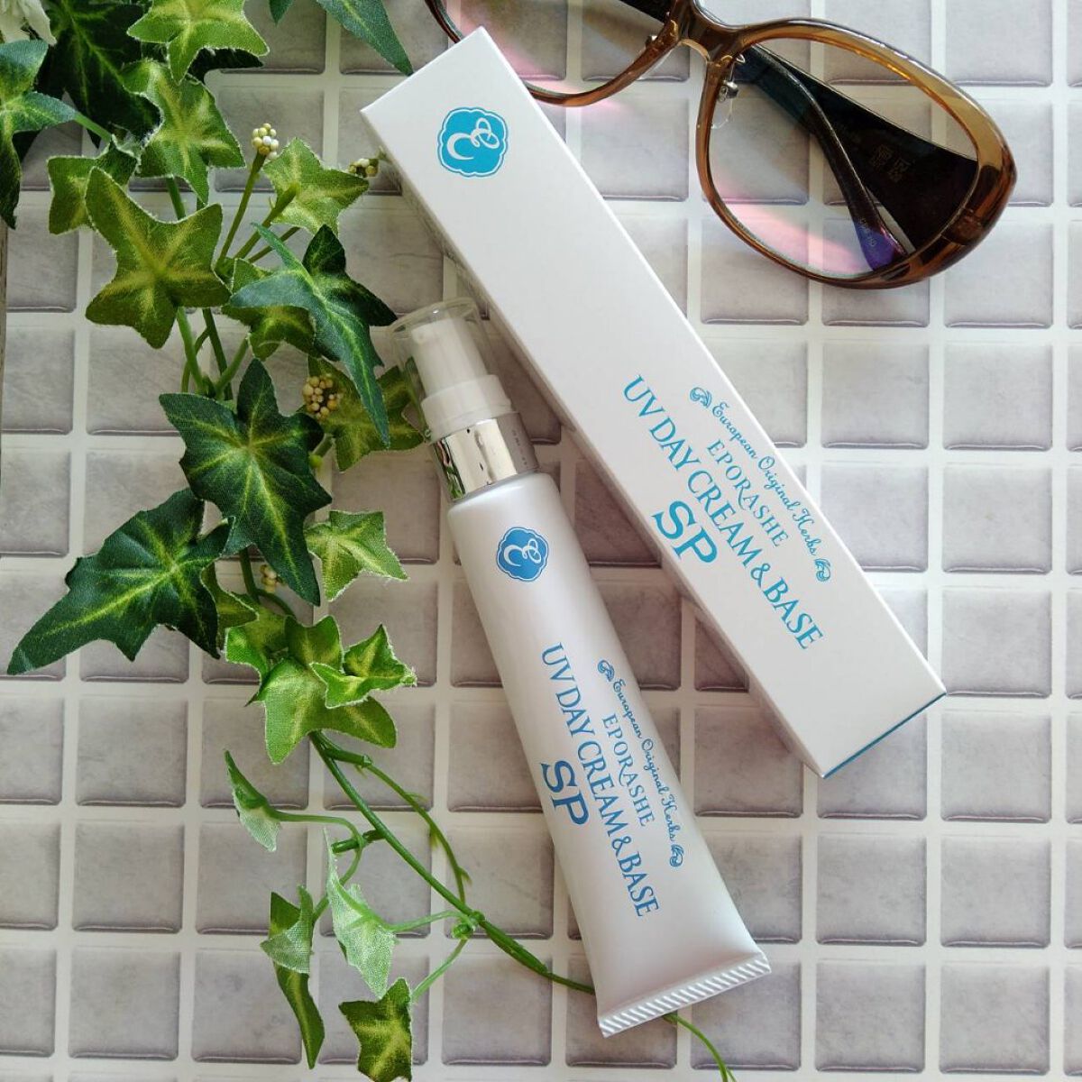 UVデイクリーム＆ベースSP/EPORASHE/日焼け止めクリームを使ったクチコミ（2枚目）