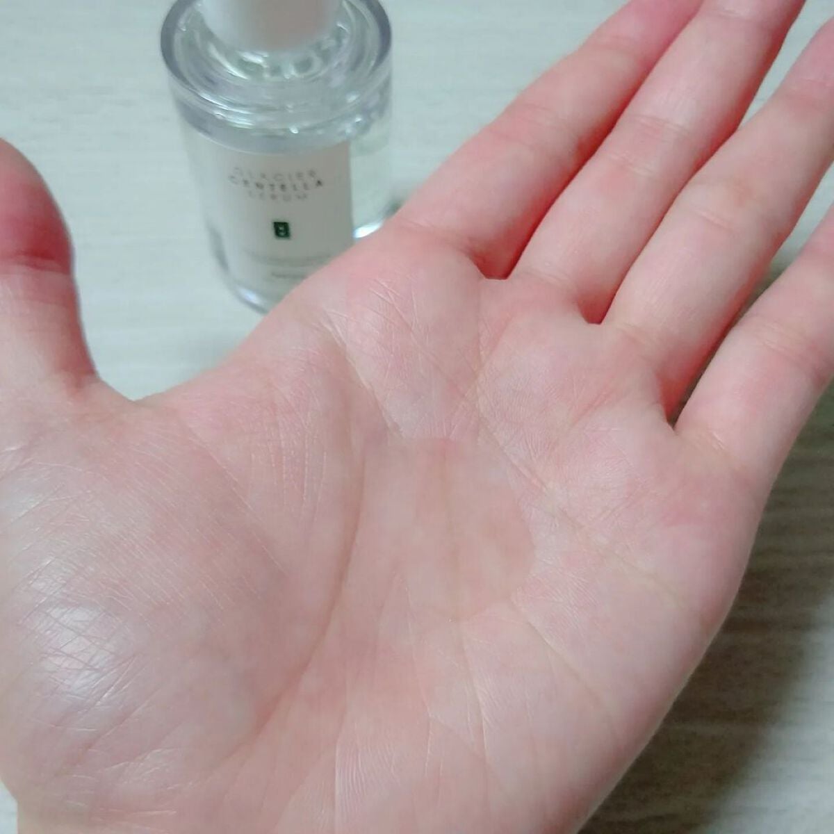 GLACIER CENTELLA SERUM /feelxo/美容液を使ったクチコミ(9枚目)