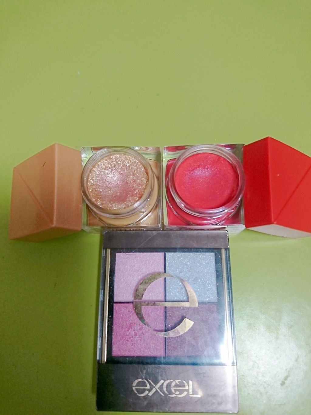 プレイフルカラー アイ＆フェイス/コフレドール/単色アイシャドウを使ったクチコミ（1枚目）