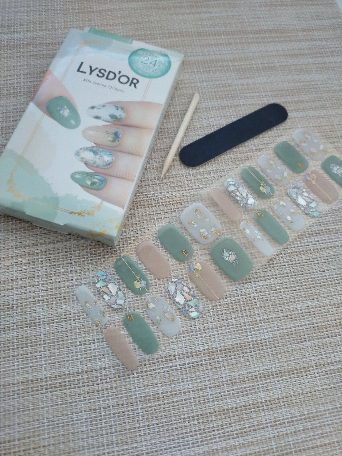 セミキュアジェルネイルシール ハンド用/LYSD’OR/ネイルシールを使ったクチコミ（2枚目）