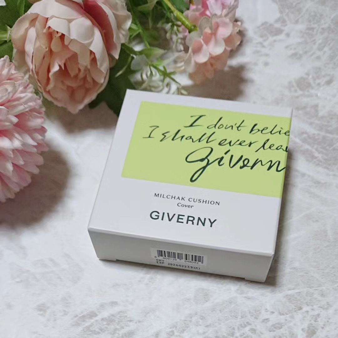 ジヴェルニー 密着カバークッション 23NW ミディアムベージュ/GIVERNY/クッションファンデーションを使ったクチコミ（2枚目）